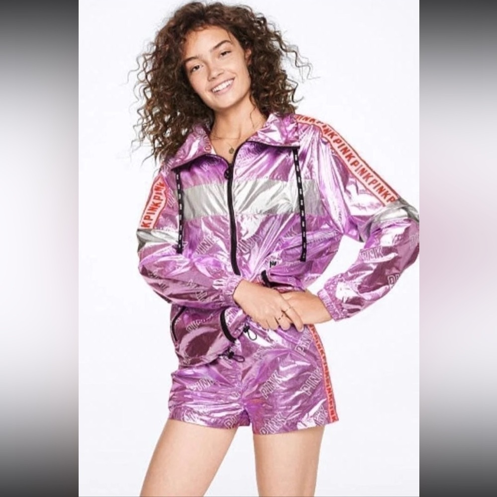 NWT VS PINK M/L SET - Picture 8 of 10